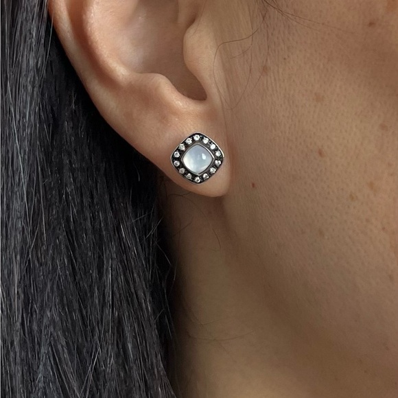 David Yurman petite Albion earrings - Picture 7 of 8